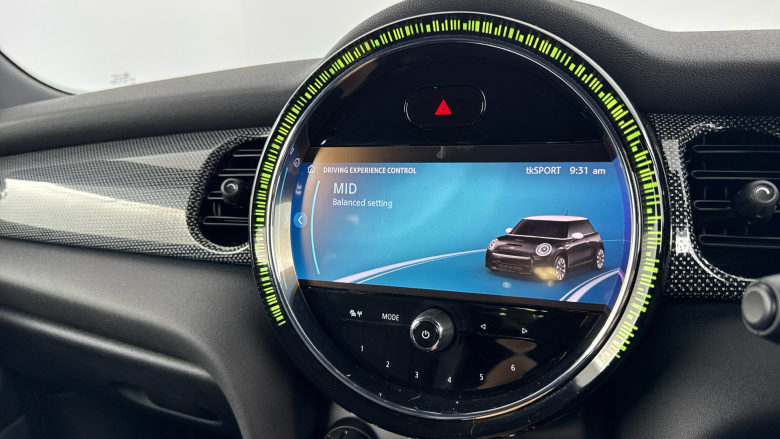 MINI Hatchback 1.5 Cooper Exclusive 3dr Auto Petrol Hatchback